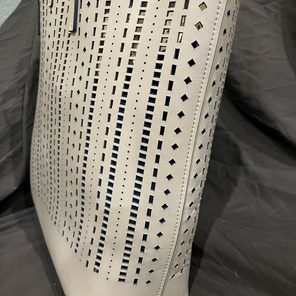 Stuff bundle - Tory Burch Cream Perforated Tote - Picture 11 of 16